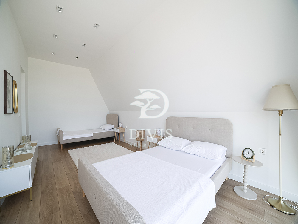 Slika 8 - Mali Požarevac,  Kuća na prodaju, 360m2, 759.000€